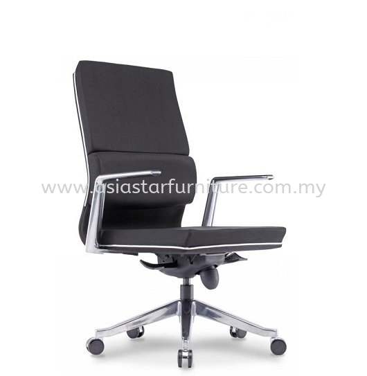 NADIRA MEDIUM BACK DIRECTOR CHAIR | LEATHER OFFICE CHAIR CYBERJAYA WP