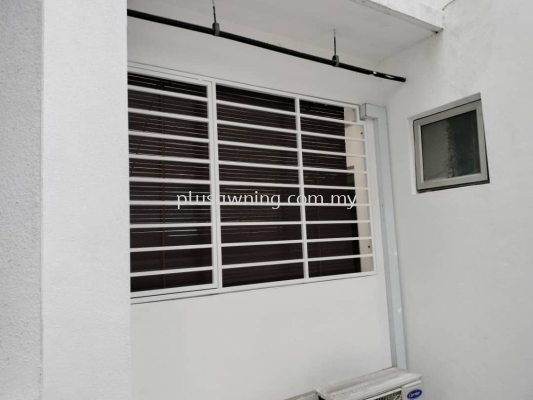 WINDOW GRILL @SAVANNA EXECUTIVE SUITES BLOCK C1, JALAN BBLS 1, DENGKIL, SELANGOR