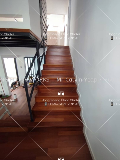 Staircase _ wooden floor polish 