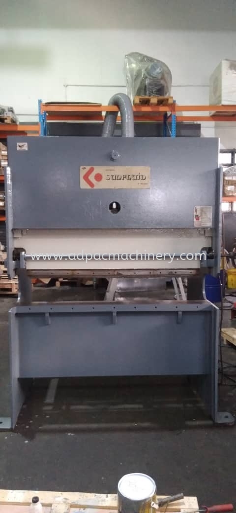 Used "Sunfluid" Hydraulic Press Brake / Bending Machine