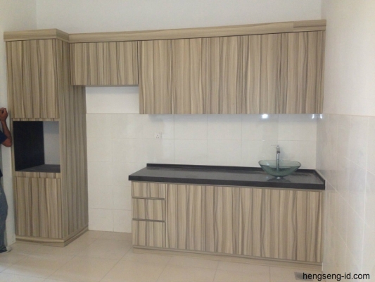 Kabinet Dapur Kering Klasik