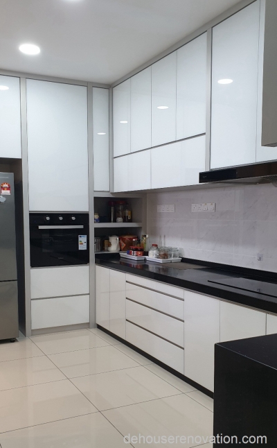 Penang Kitchen Cabinet Design Sample