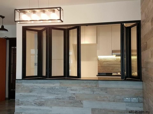 Aluminium Folding Door Reference