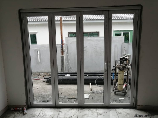 Aluminium Folding Door Reference