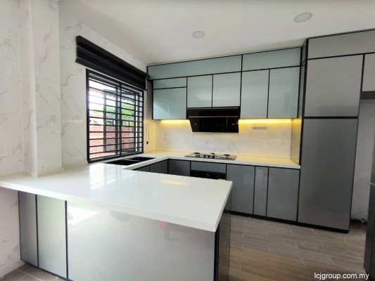 Kabinet Dapur Aluminium