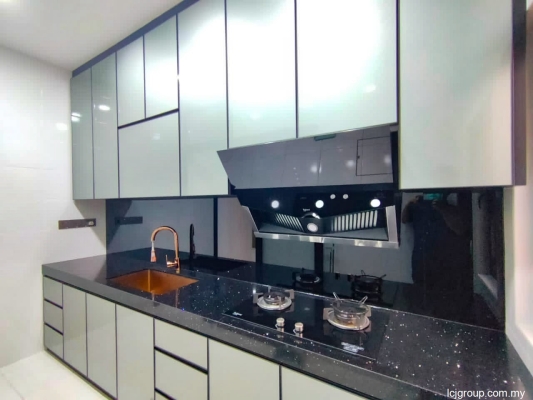 Kabinet Dapur Aluminium