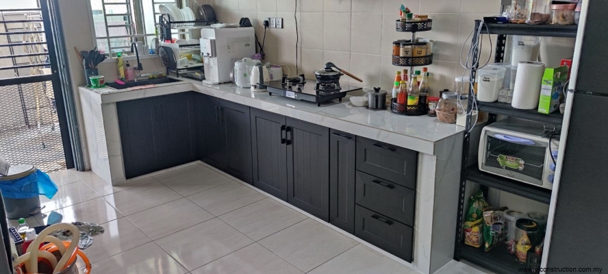 Kabinet Dapur Bergaya