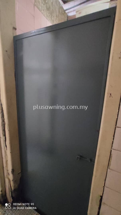 IRON PLATE DOOR GRILL @WAN LEE HENG CASH & CARRY, LENGKOK RAJA LAUT, CHOW KIT, KUALA LUMPUR