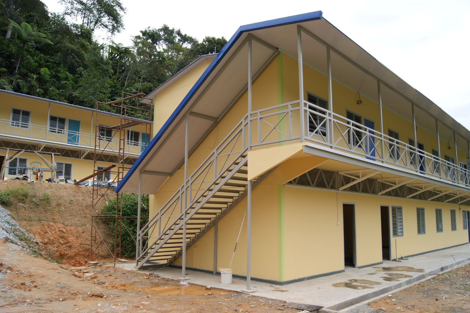 How are Prefabricated Buildings Different from Traditional Buildings?