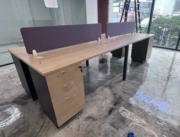 Office Furniture Jalan Pasar KL Office Workstation Table Cluster Of 4 Seater | Office Cubicle | Offi