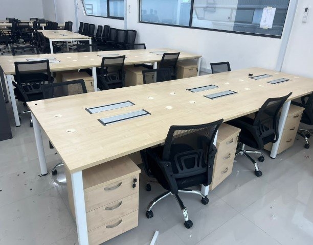 Office Furniture Taman Perindustrian Subang Office Workstation Table Cluster Of 6 Seater | Office Cu