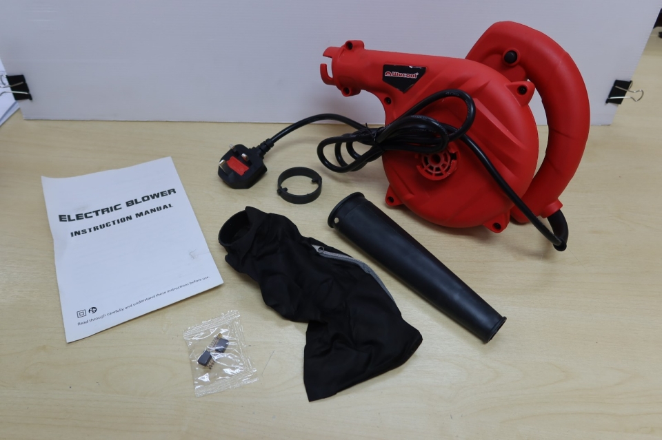 WECOOL ELECTRICAL HAND/DUST BLOWER (220-240V/50/60HZ) (680W / 16,000 RPM) (GERMAN STANDARD)