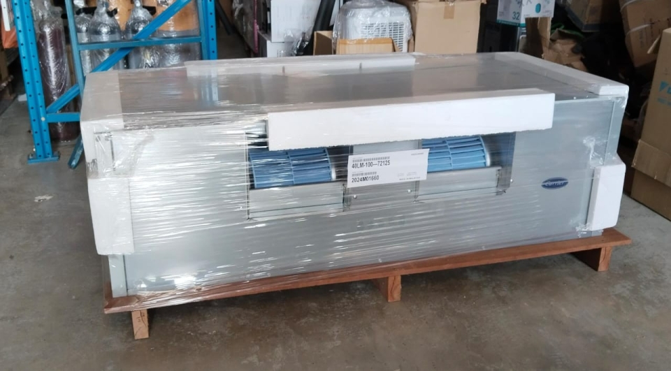CARRIER CEILING DUCTED CHILLED WATER FAN COIL
