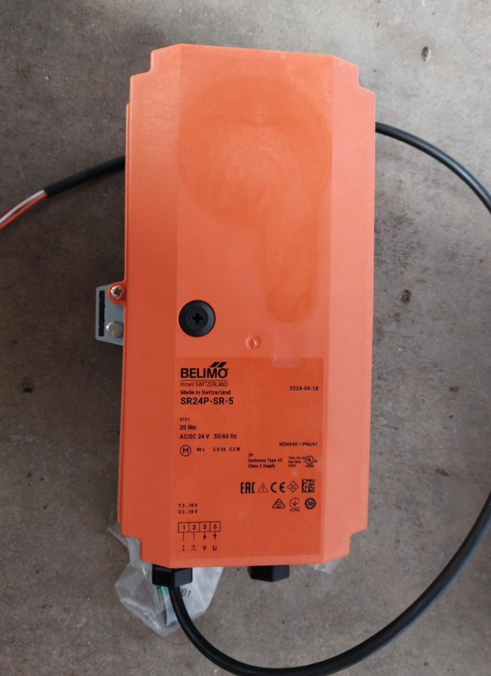 BELIMO SR24P-SR-5 (20NM, AC/DC 24V 50/60HZ) NON-SPRING RETURN MODULATING ROBUSTLINE ROTARY ACTUATOR