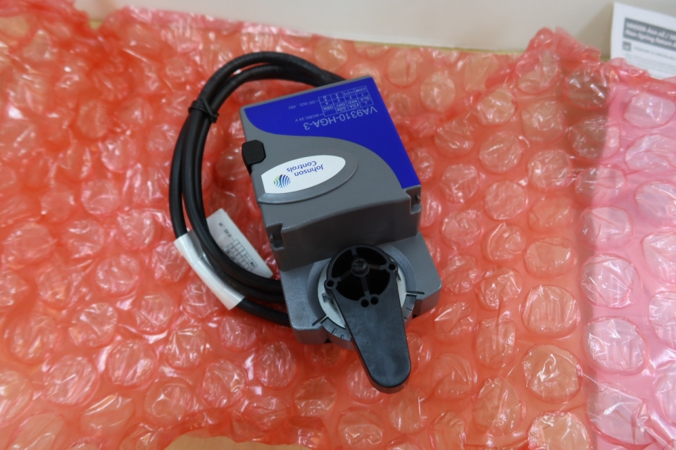 JOHNSON CONTROLS DAMPER ACTUATOR VA9310-HGA-3 (AC/DC 24V 50/60HZ)(90 SEC) (NON-SPRING RETURN)