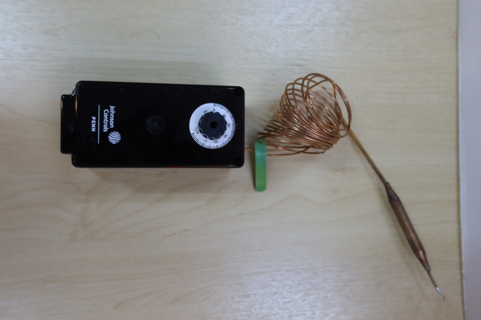 JOHNSON CONTROLS (PENN) A19ARC-9109 REMOTE BULB THERMOSTAT (FT COPPER ELEMENT) (RANGE :1-60ˇăC)