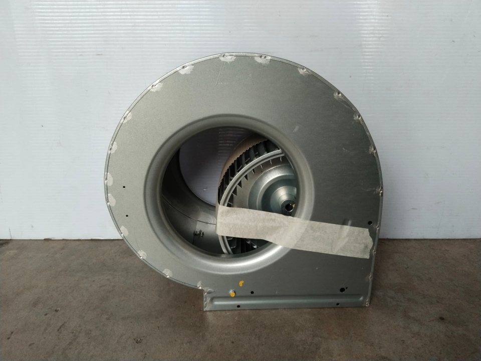 YORK KH241-181NO-05 DD 9" X 7" BLOWER WHEEL C/W HOUSING (P/N: 026M01600-197) (DCP-18-4R)