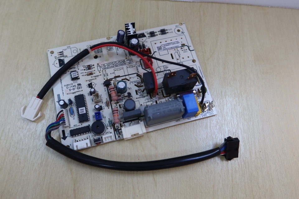 CARRIER INDOOR I.C. BOARD (P/N:17122000A11744) - (42KCEF309705)