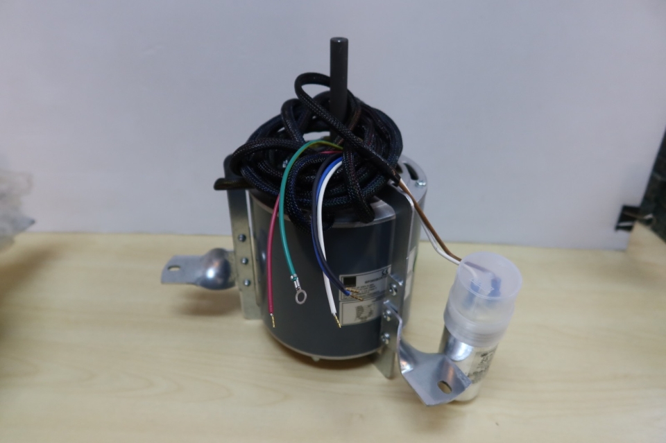 KRUGER MP260BDK1GESFS000000 MOTOR C/W CAP. 20.0UF & BRAC.(750W 220-240V/50HZ/1PH 4P-1)(KDD 10/10 OEM