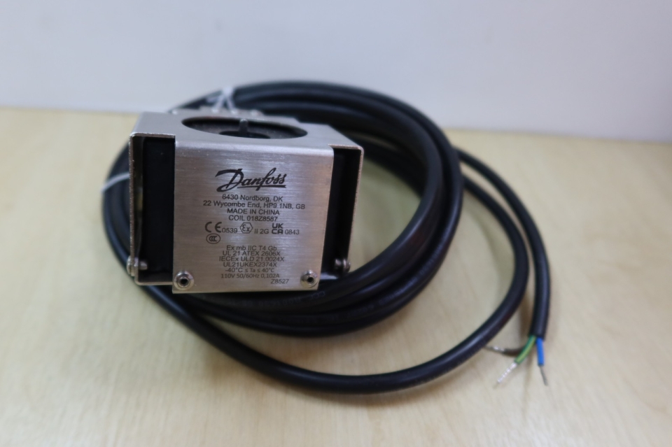 018Z8587 BI110C IP67 DANFOSS SOL. VALVE COIL 110V, 50/60HZ 10W