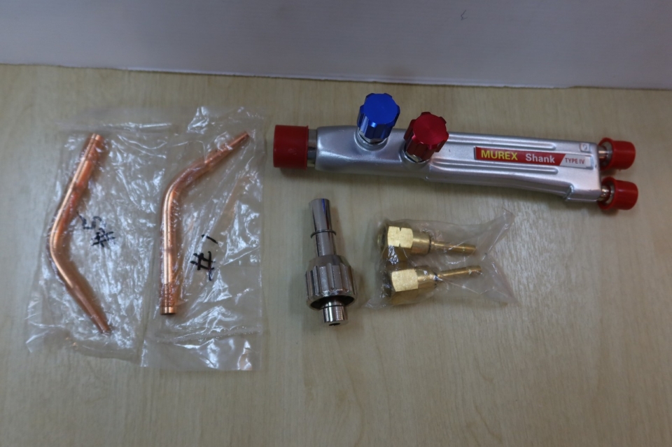 MUREX HEAVY DUTY WELDING TORCH COMPLETE WITH CHECK VALVE & 2 PCS TIP (NO : 1 & 5)