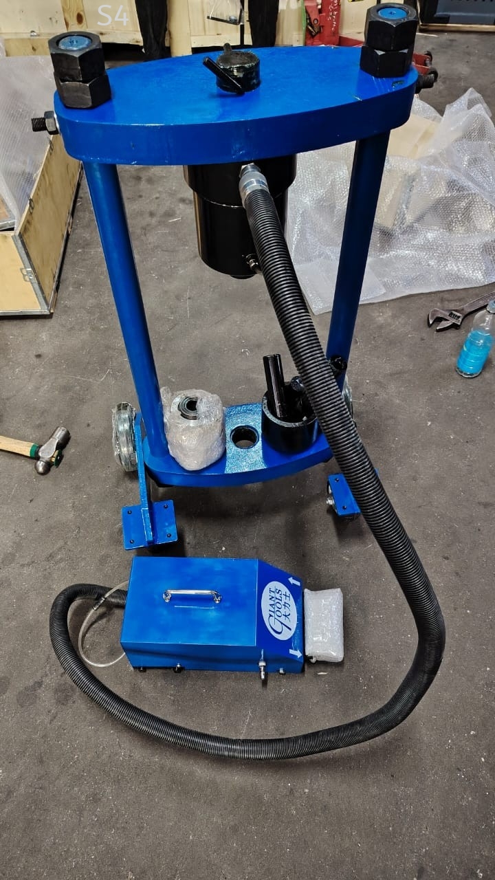 GTools 50Ton Pneumatic-Hydraulic King Pin Press Machine (Mini Type)