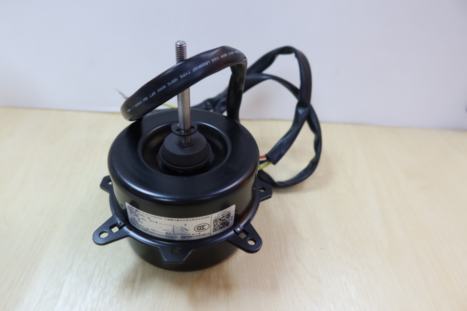HITACHI OD AC MOTOR YDK41-6B(41W 1PH)(W/O 3.0UF CAP.)(D. NO:DG13Z1-69)(S1847957)(RAS-2.0TFZWNH2)