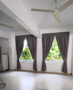 Curtain