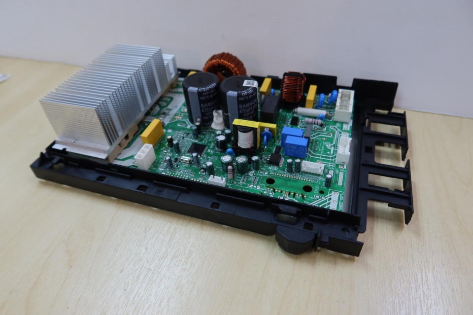 CARRIER OUTDOOR PCB (P/N:17122000038991) - (38KHA012VS)