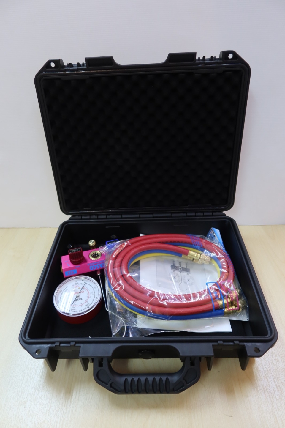 TASCO TA122GB-2-EXP R410A/R32 GAUGE MANIFOLD KIT WITH 150CM HOSES