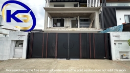 Trackless Folding Gate (PC) Jade Residence,Taman Mutiara Mas,Skudai