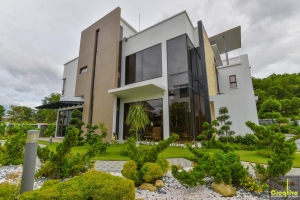 Top 10 Bungalow Interior Designer Qualities in Selangor | How to Choose the Right Design & Build Com