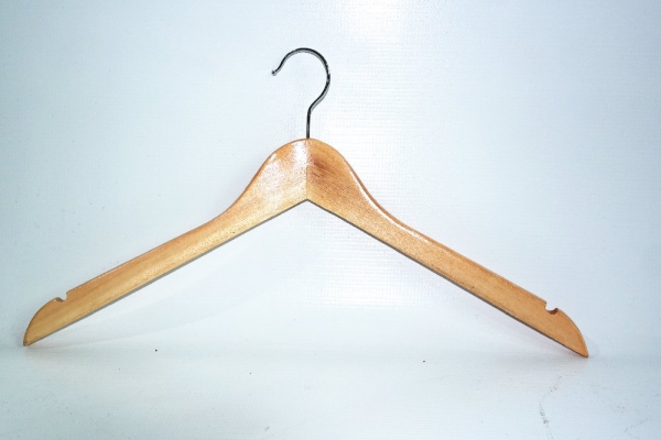 501002 - Wood Hanger W015/N6 (10pcs)