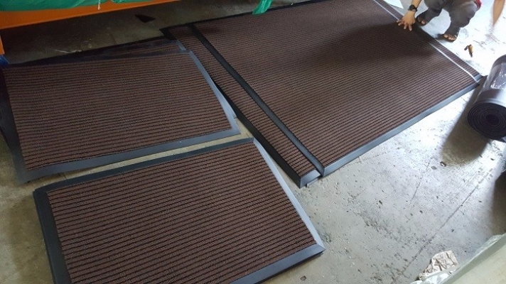 EH4000 Dirt & Water Trapper Mats