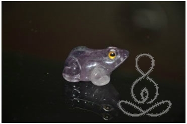 Fluorite Frog 1.5'' Green Purple Stone Carved Reptile