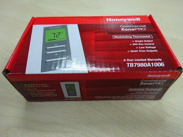 Honeywell TB7980B1005 Termostato modulador ZonePro, 0-10 VDC con 2