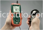 Extech SDL400 Light Meter/Datalogger EXTECH LUX Meter