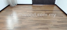 RB1902DE Michelangelo Walnut Basic Range 8mm Robina Floor Laminate Flooring