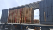 USED WOODEN PALLET WAREHOUSE HANDLING MATERIALS SOLUTION