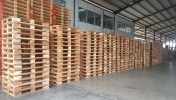 WOODEN PALLETS WAREHOUSE HANDLING MATERIALS SOLUTION