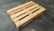 USED WOODEN PALLET WAREHOUSE HANDLING MATERIALS SOLUTION