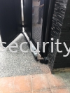 ALUMINIUM TRACKLESS FOLDING GATE Aluminium Trackless Folding Gate Aluminium Gate - i-SmartGate