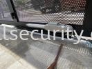 ALUMINIUM TRACKLESS FOLDING GATE Aluminium Trackless Folding Gate Aluminium Gate - i-SmartGate