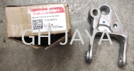 PERODUA VIVA ENGINE MOUNTING BRACKET ( LEFT ) ( KIRI ) ORIGINAL  PERODUA PARTS