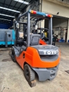 RENTAL TOYOTA 8FD 2.5 TON DIESEL FORKLIFT DIESEL FORKLIFT RENTAL