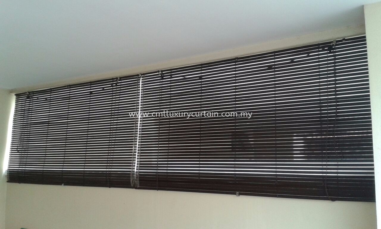 pvc-outdoor-wooden-blinds