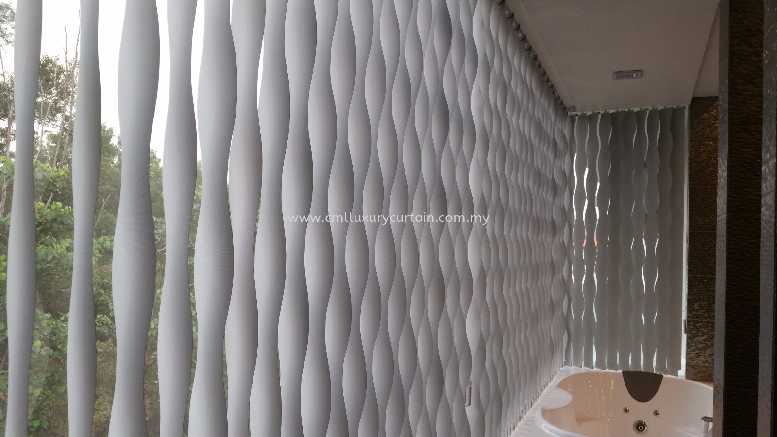 wave-vertical-blinds 1