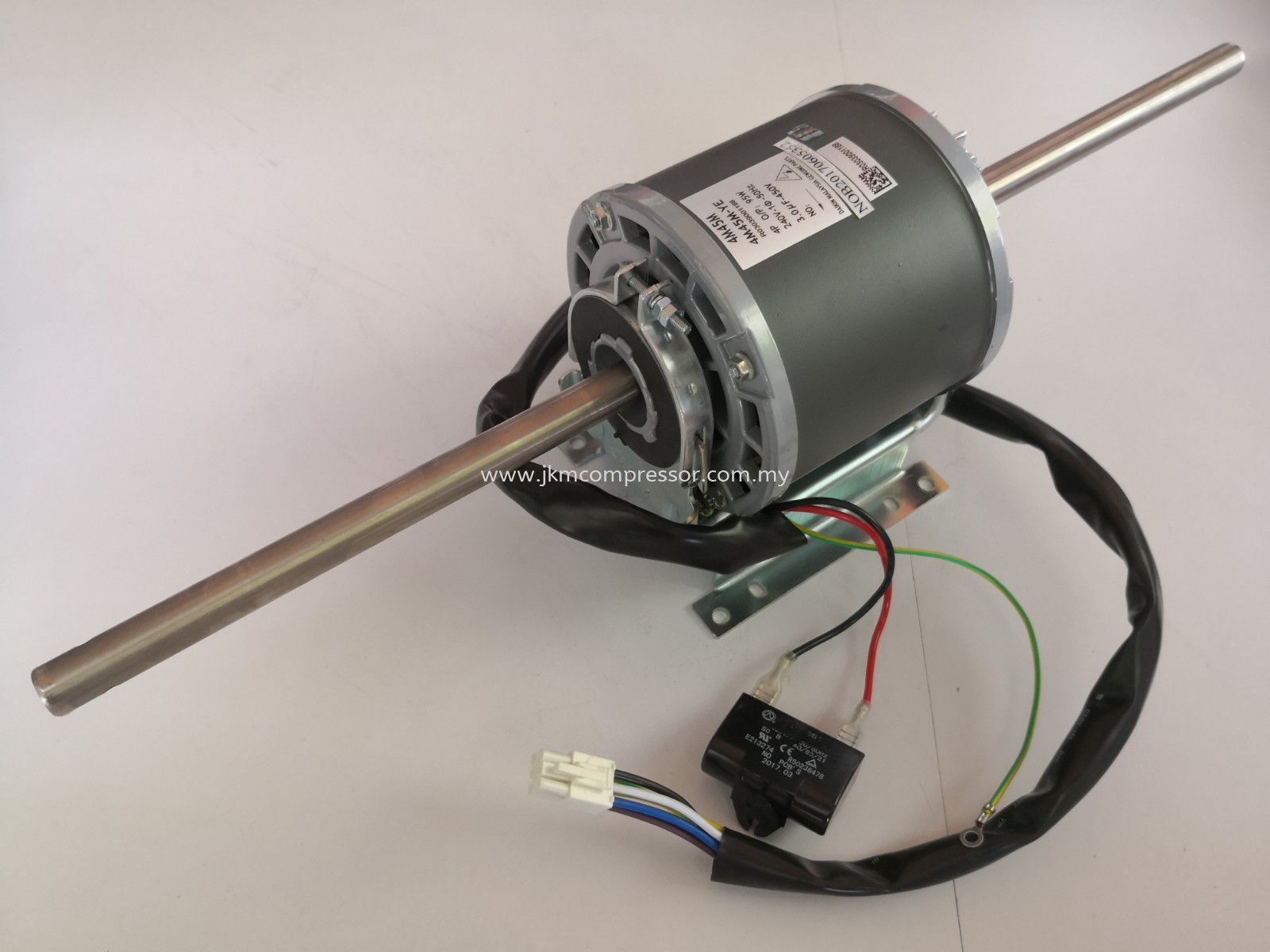 R03039001188-FAN MOTOR 4M45M-XE ; 240V 4P 95W