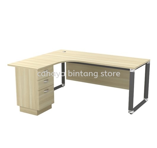 PYRAMID EXECUTIVE OFFICE TABLE/DESK L-SHAPE & FIXED PEDESTAL 3D AOWL 552-3D - Executive Office Table Damansara Heights | Executive Office Table Bangi | Executive Office Table Gombak