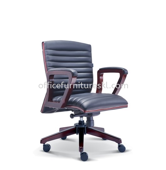 STONOR DIRECTOR LOW BACK LEATHER OFFICE CHAIR WITH RUBBER-WOOD WOODEN BASE